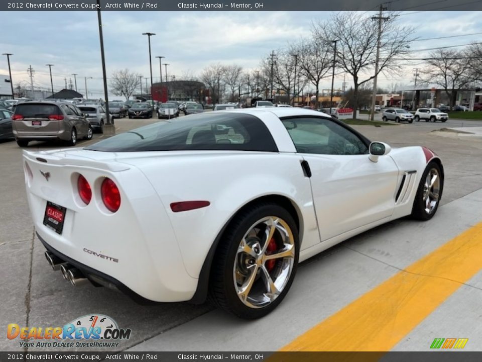 2012 Chevrolet Corvette Coupe Arctic White / Red Photo #2
