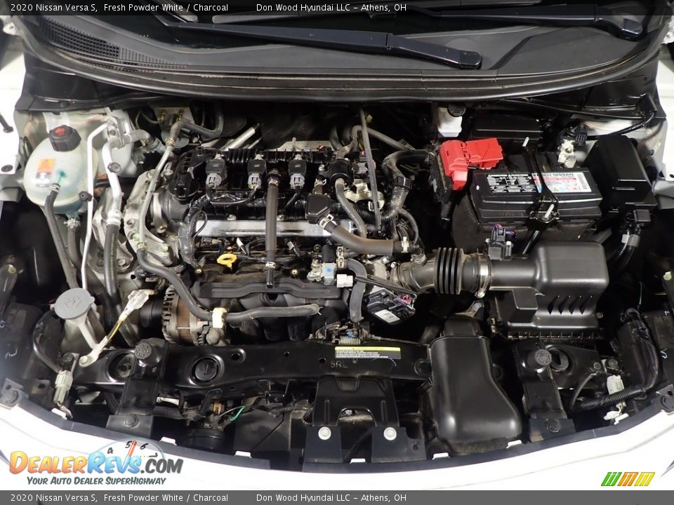 2020 Nissan Versa S Fresh Powder White / Charcoal Photo #7