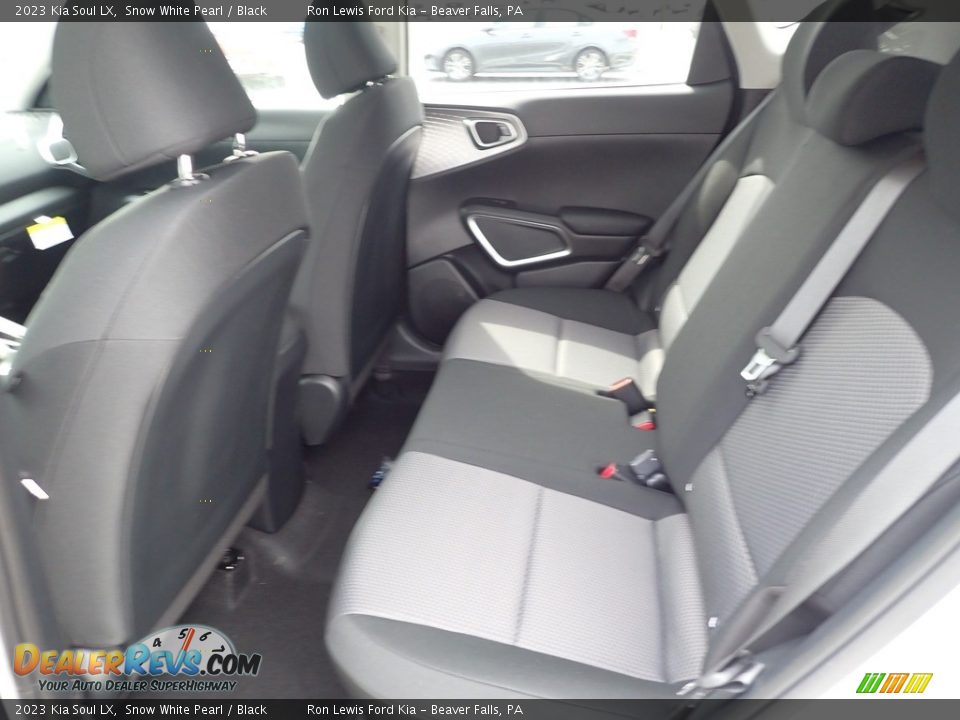 2023 Kia Soul LX Snow White Pearl / Black Photo #12