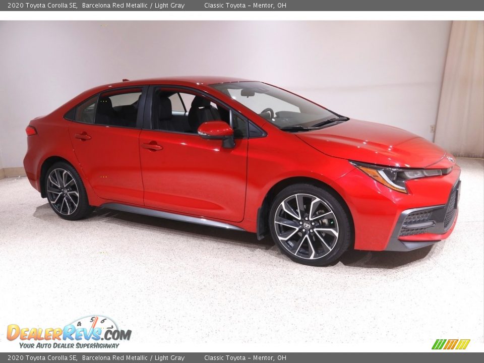 2020 Toyota Corolla SE Barcelona Red Metallic / Light Gray Photo #1