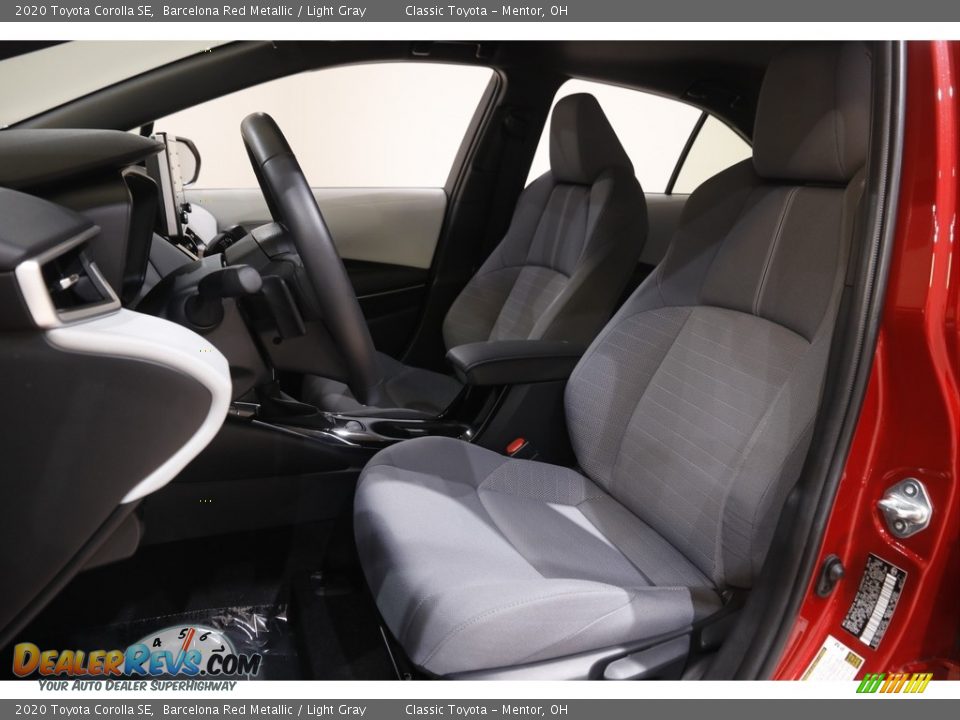 2020 Toyota Corolla SE Barcelona Red Metallic / Light Gray Photo #5