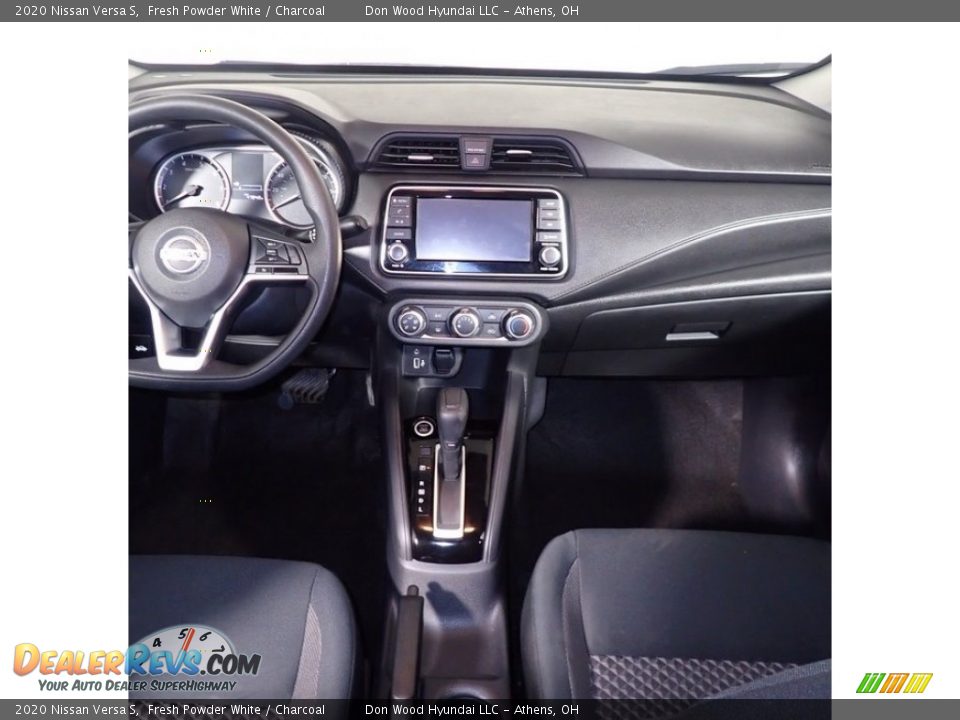 2020 Nissan Versa S Fresh Powder White / Charcoal Photo #23