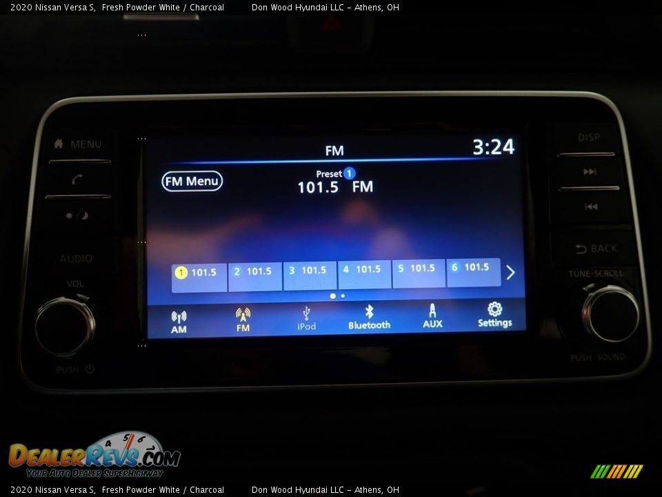 2020 Nissan Versa S Fresh Powder White / Charcoal Photo #24