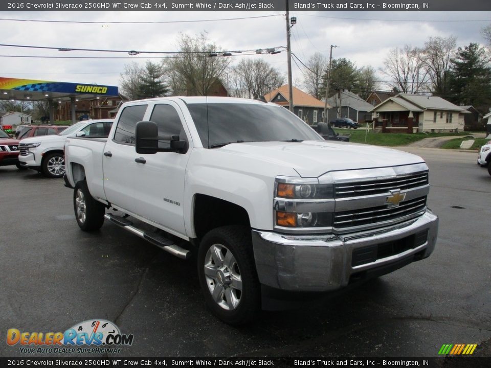 Front 3/4 View of 2016 Chevrolet Silverado 2500HD WT Crew Cab 4x4 Photo #5