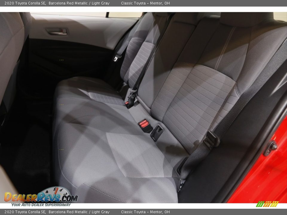 2020 Toyota Corolla SE Barcelona Red Metallic / Light Gray Photo #16