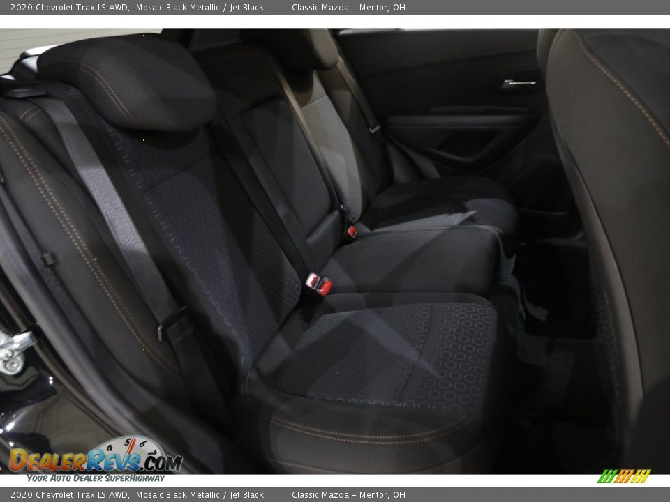 2020 Chevrolet Trax LS AWD Mosaic Black Metallic / Jet Black Photo #15