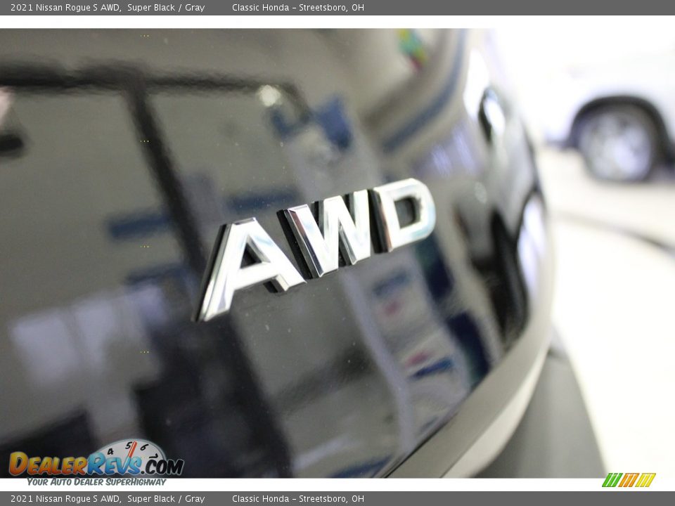 2021 Nissan Rogue S AWD Super Black / Gray Photo #10