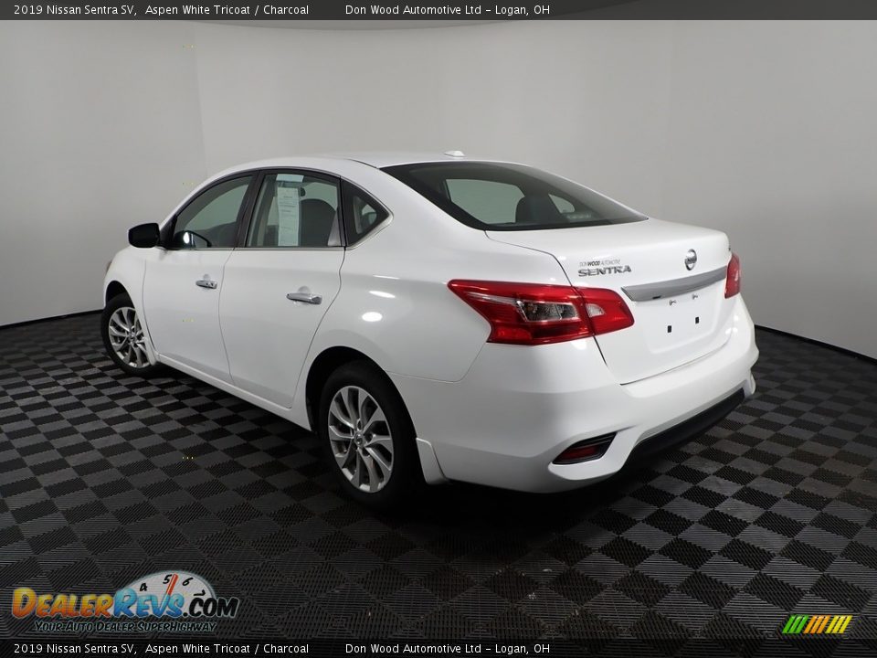 2019 Nissan Sentra SV Aspen White Tricoat / Charcoal Photo #6