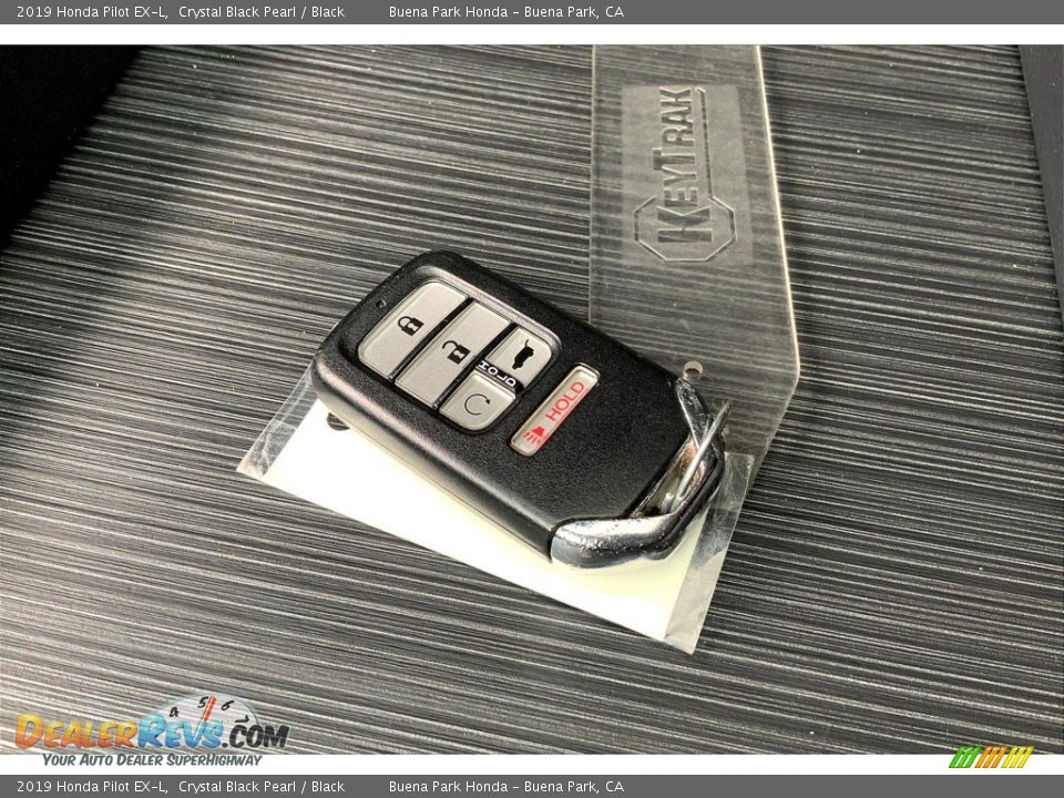 Keys of 2019 Honda Pilot EX-L Photo #11