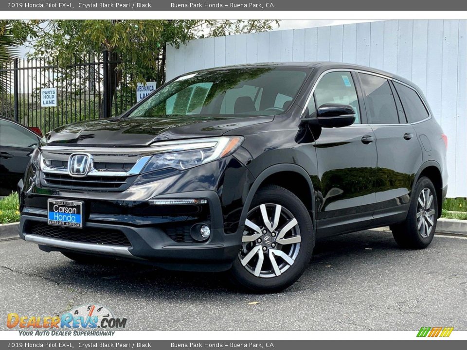 Front 3/4 View of 2019 Honda Pilot EX-L Photo #12