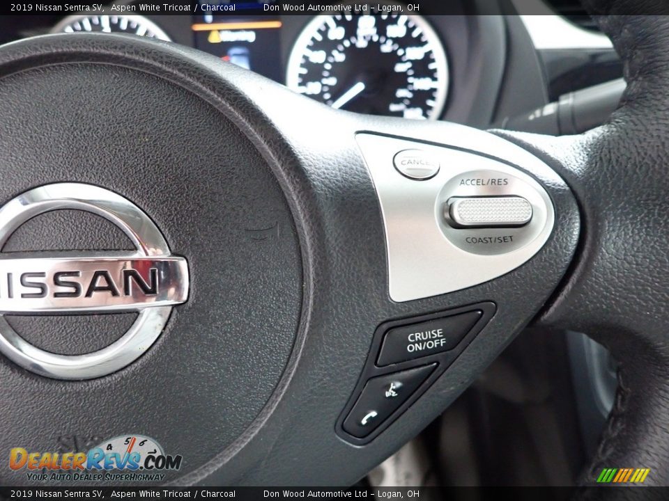 2019 Nissan Sentra SV Aspen White Tricoat / Charcoal Photo #16