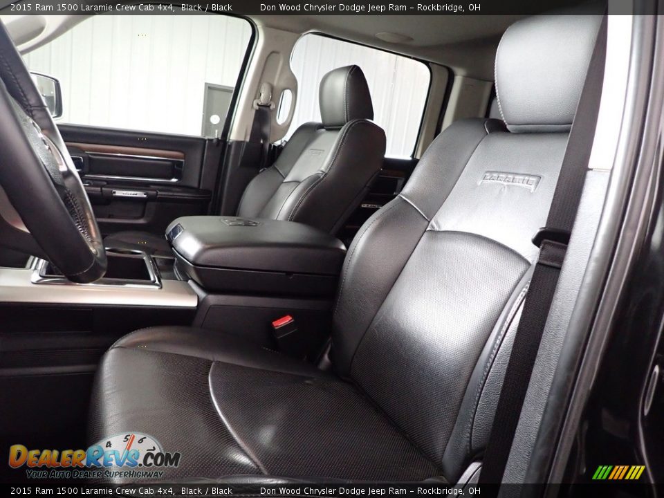 2015 Ram 1500 Laramie Crew Cab 4x4 Black / Black Photo #17