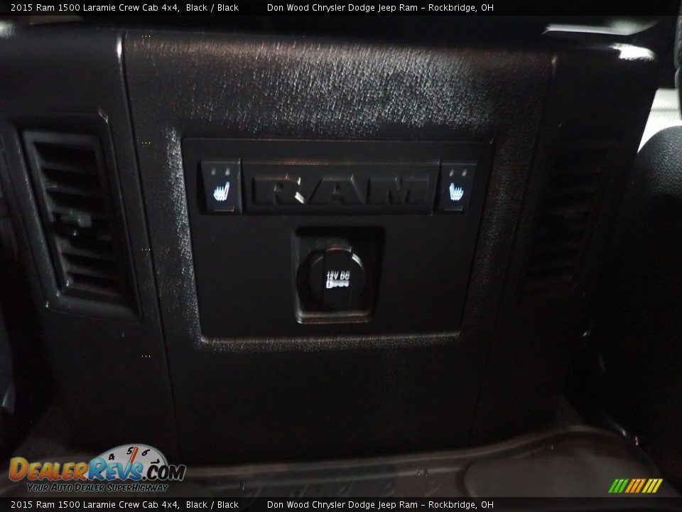 2015 Ram 1500 Laramie Crew Cab 4x4 Black / Black Photo #29
