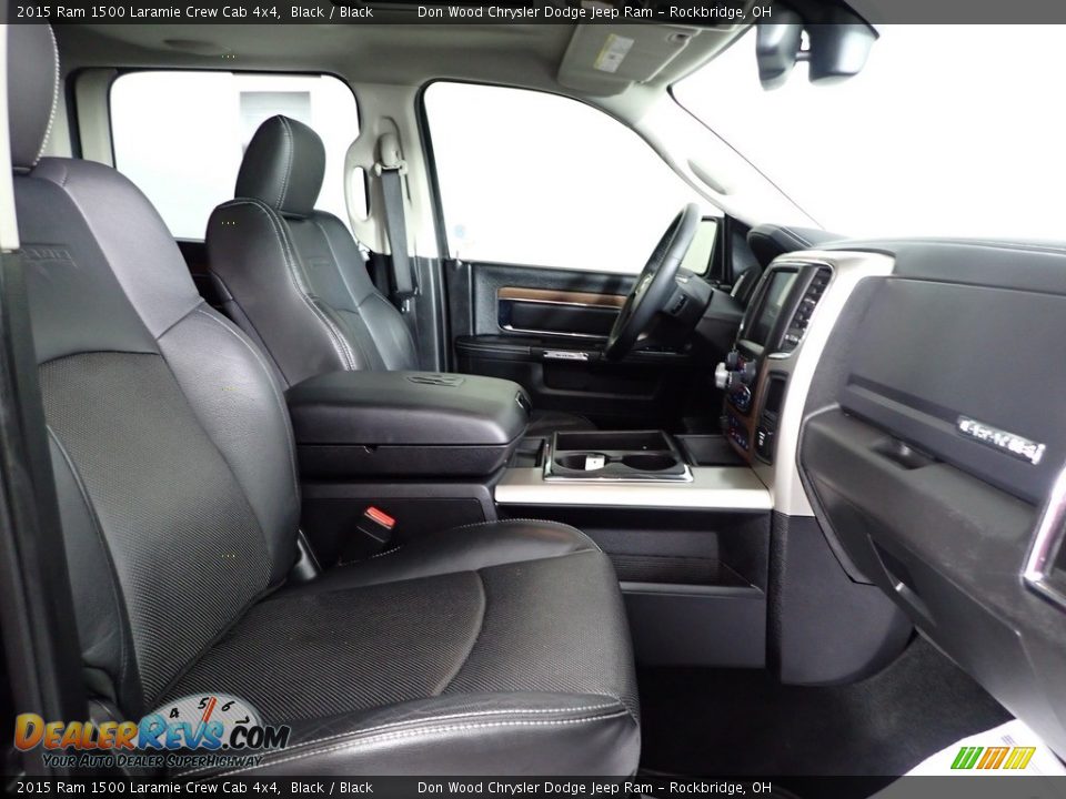2015 Ram 1500 Laramie Crew Cab 4x4 Black / Black Photo #31