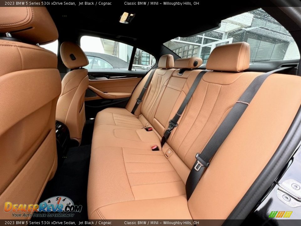 2023 BMW 5 Series 530i xDrive Sedan Jet Black / Cognac Photo #4