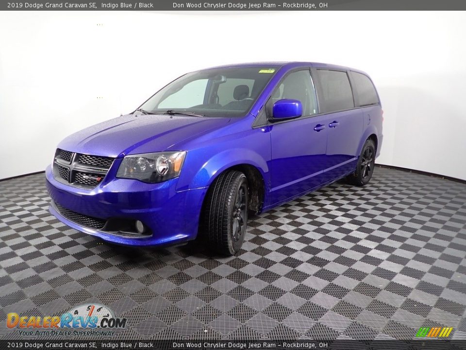 2019 Dodge Grand Caravan SE Indigo Blue / Black Photo #5