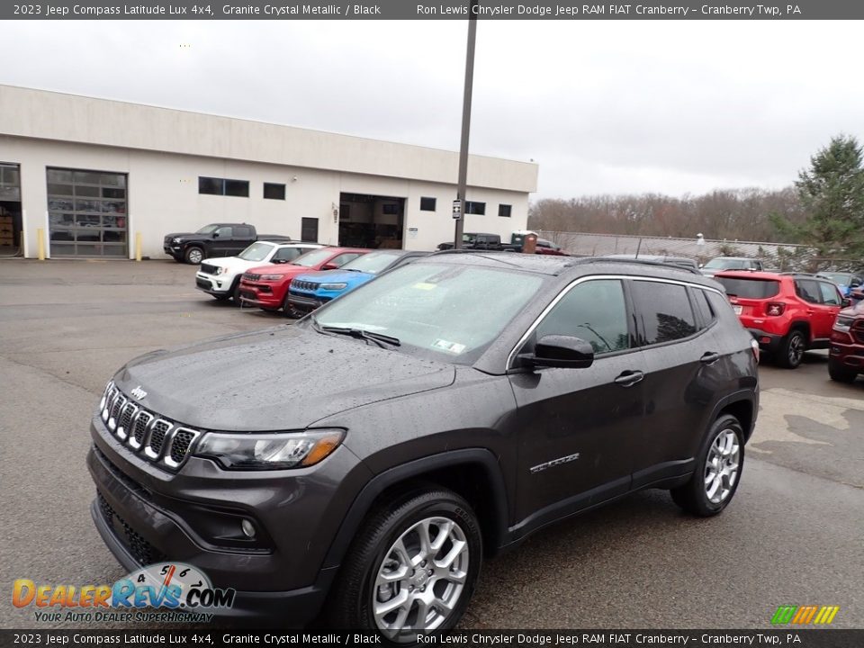 2023 Jeep Compass Latitude Lux 4x4 Granite Crystal Metallic / Black Photo #8
