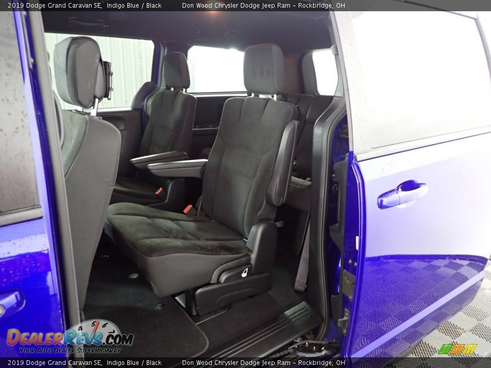 2019 Dodge Grand Caravan SE Indigo Blue / Black Photo #22