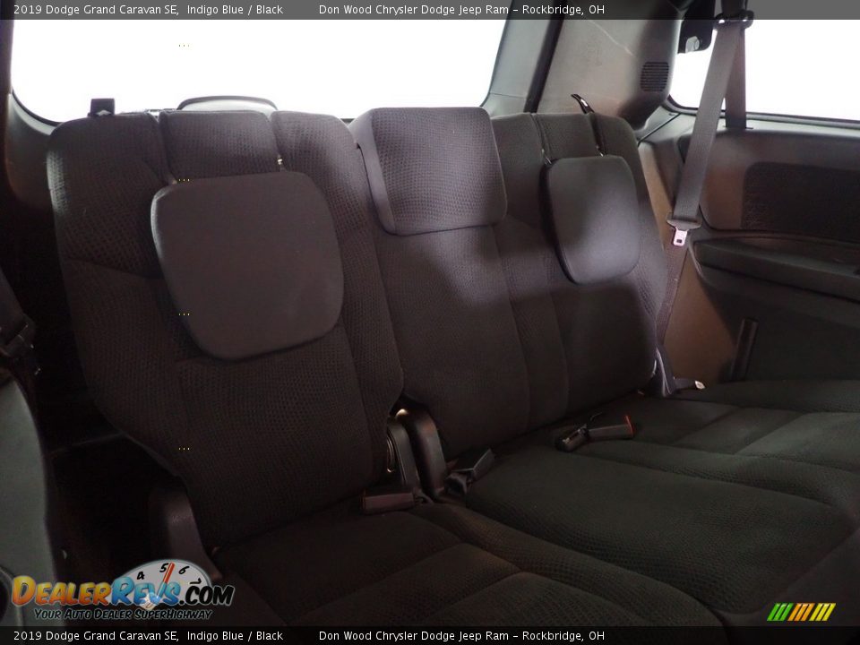 2019 Dodge Grand Caravan SE Indigo Blue / Black Photo #28