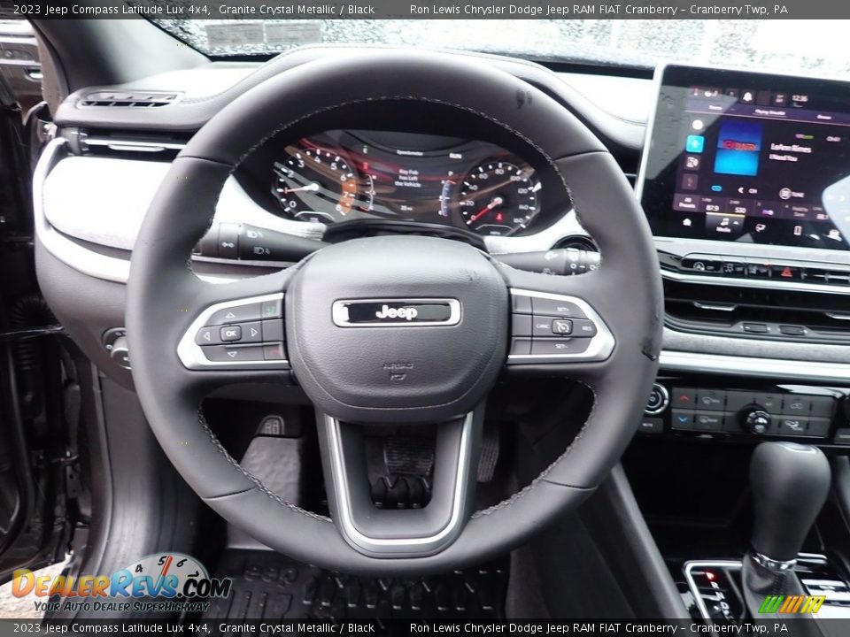 2023 Jeep Compass Latitude Lux 4x4 Granite Crystal Metallic / Black Photo #19