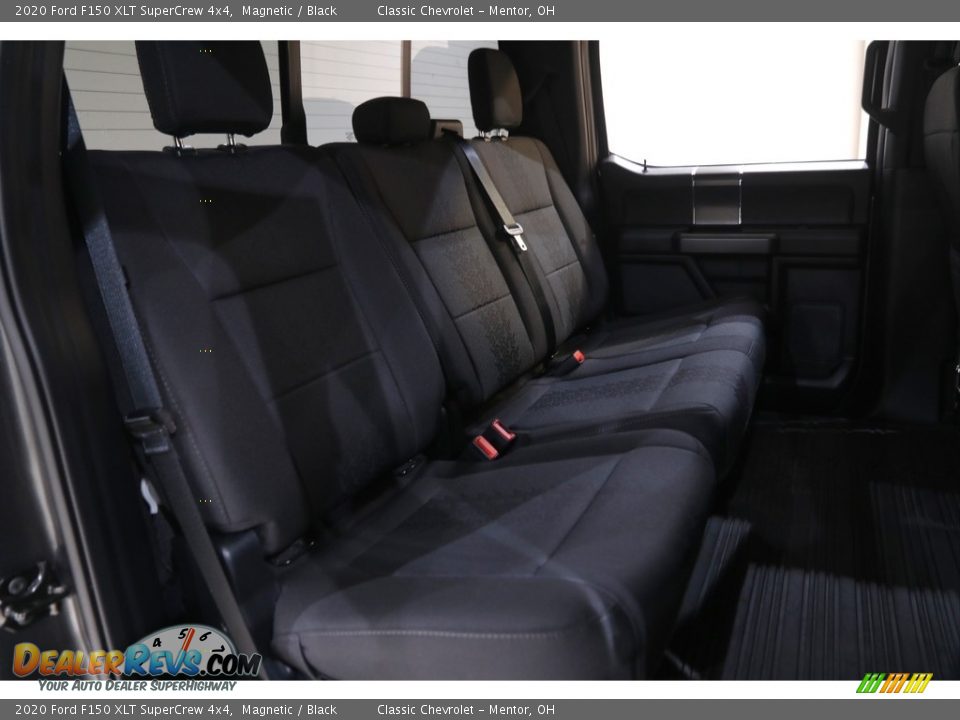 2020 Ford F150 XLT SuperCrew 4x4 Magnetic / Black Photo #18