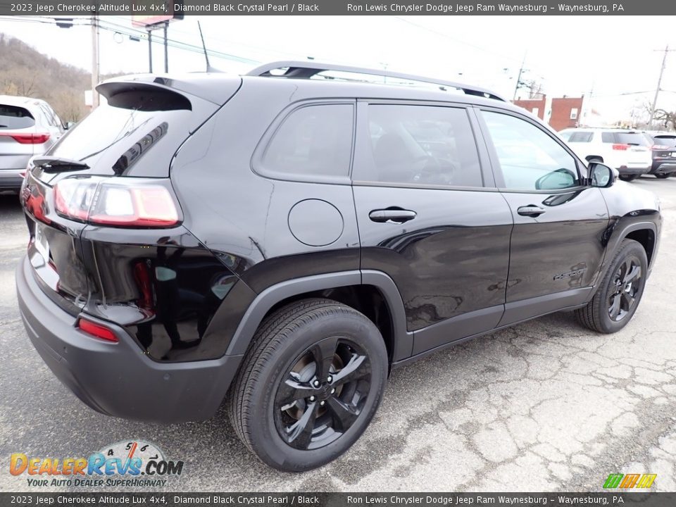 2023 Jeep Cherokee Altitude Lux 4x4 Diamond Black Crystal Pearl / Black Photo #6