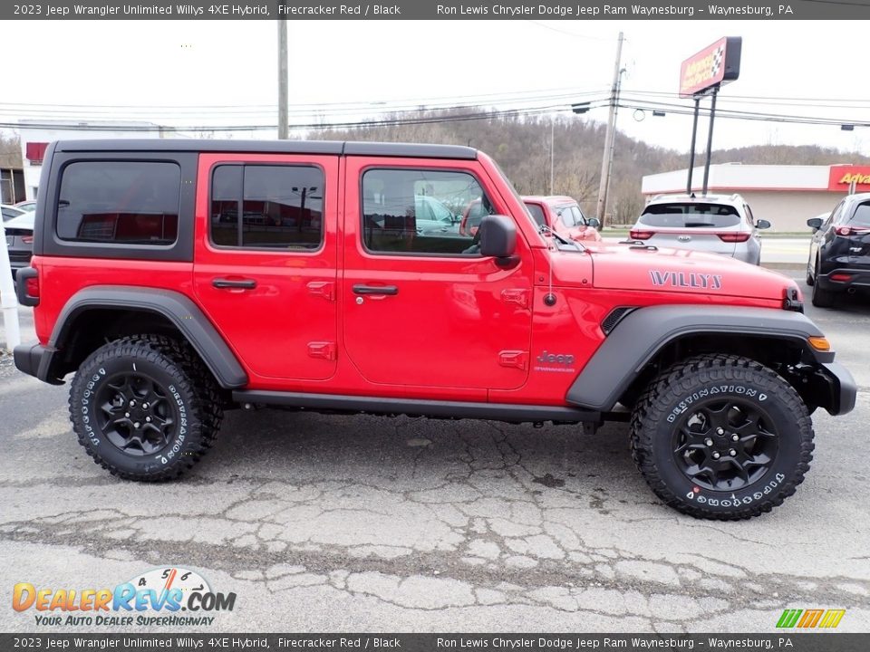 2023 Jeep Wrangler Unlimited Willys 4XE Hybrid Firecracker Red / Black Photo #7