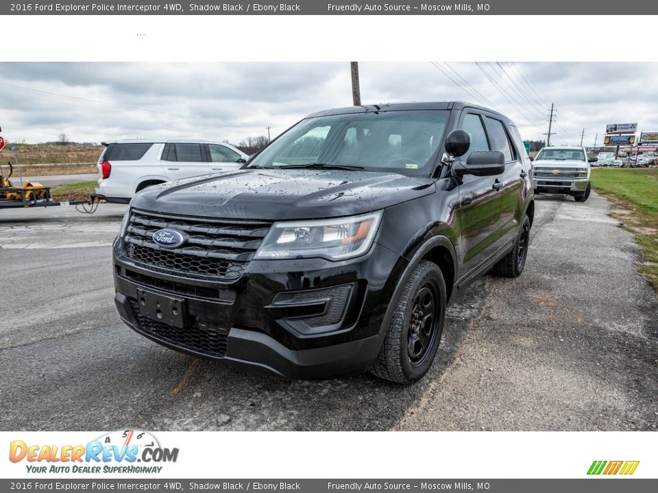 Front 3/4 View of 2016 Ford Explorer Police Interceptor 4WD Photo #7
