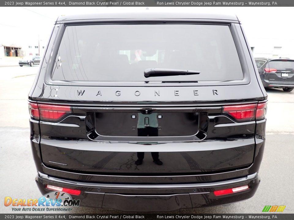 2023 Jeep Wagoneer Series II 4x4 Diamond Black Crystal Pearl / Global Black Photo #4