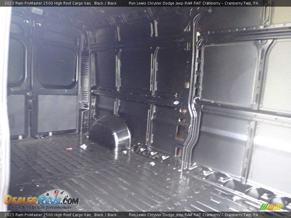 2023 Ram ProMaster 2500 High Roof Cargo Van Black / Black Photo #13