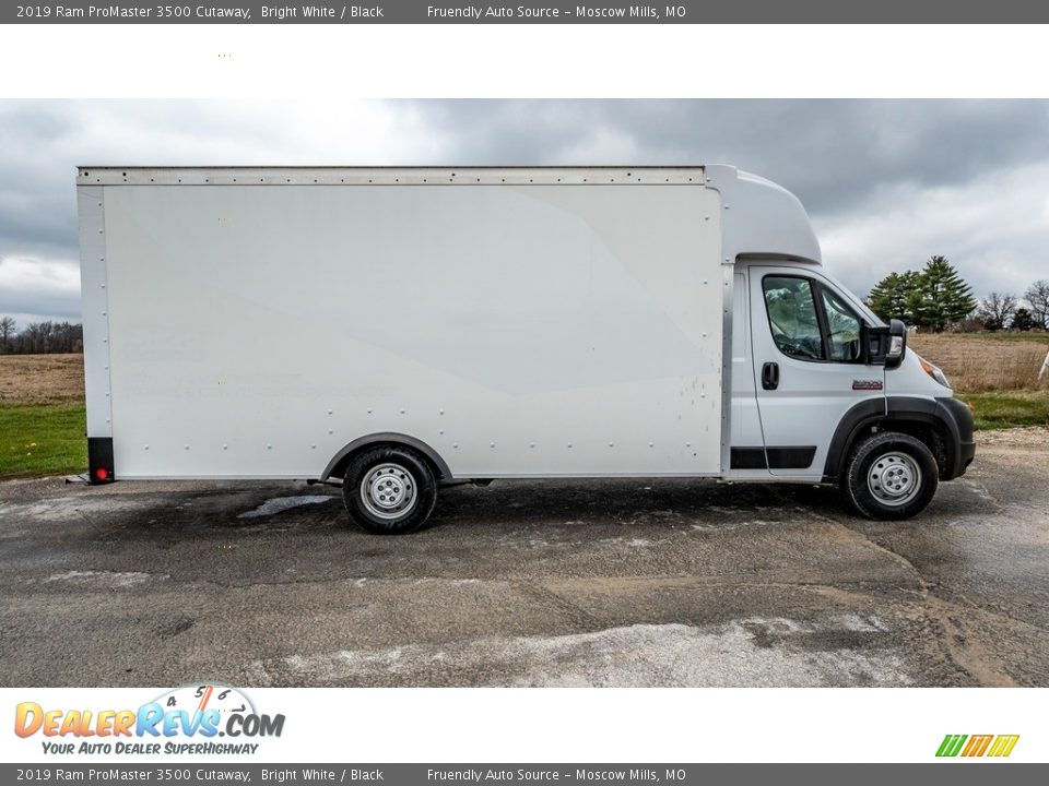 2019 Ram ProMaster 3500 Cutaway Bright White / Black Photo #2