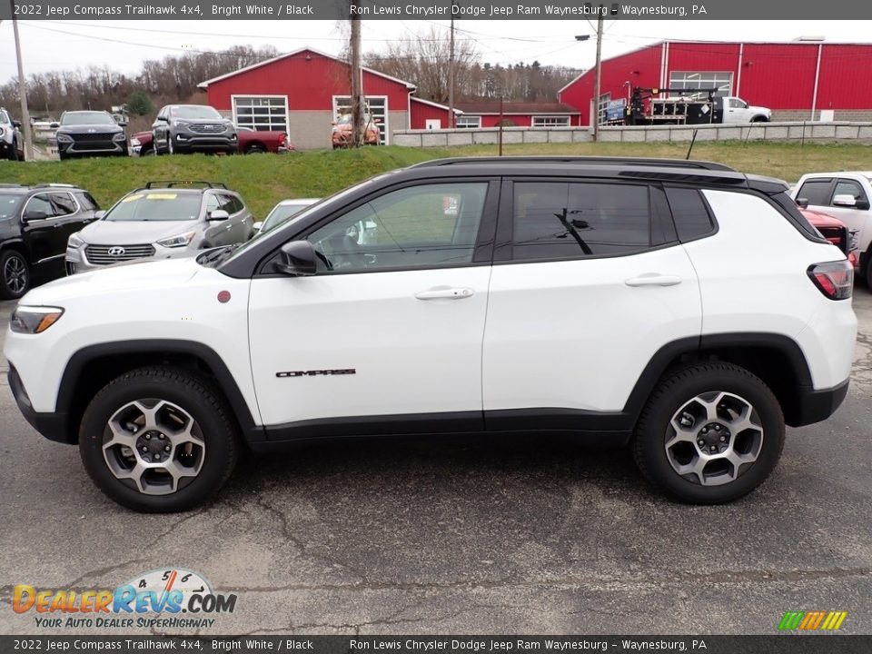 2022 Jeep Compass Trailhawk 4x4 Bright White / Black Photo #2