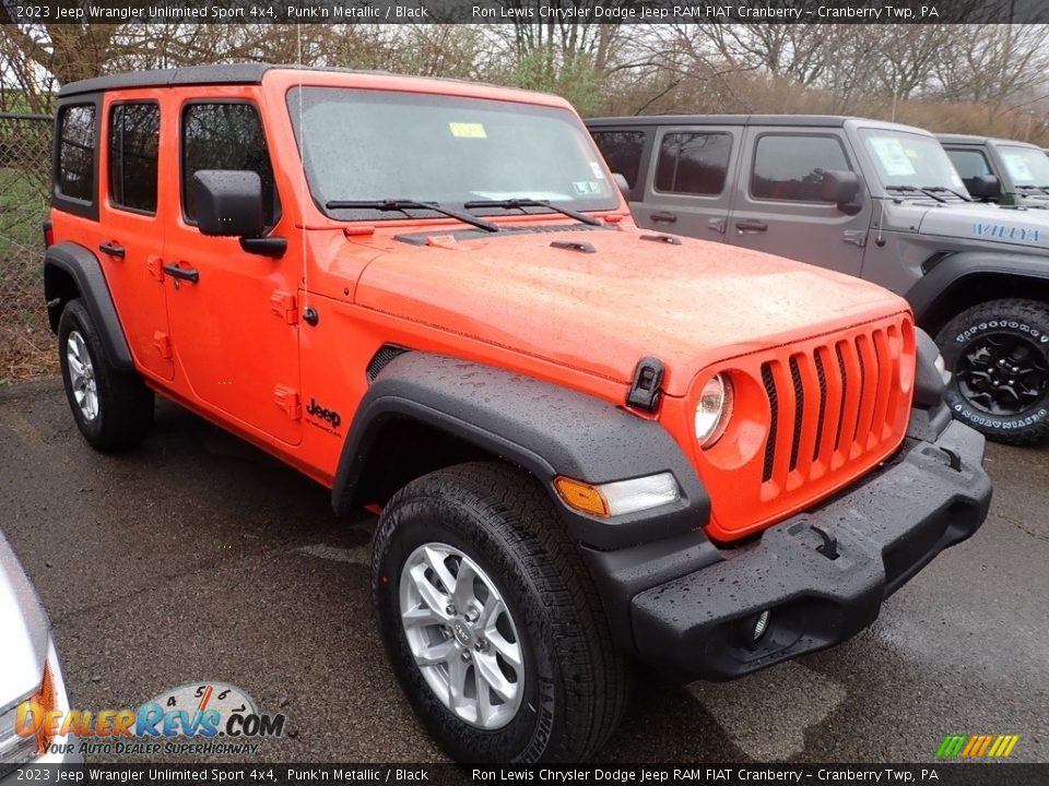 Front 3/4 View of 2023 Jeep Wrangler Unlimited Sport 4x4 Photo #4