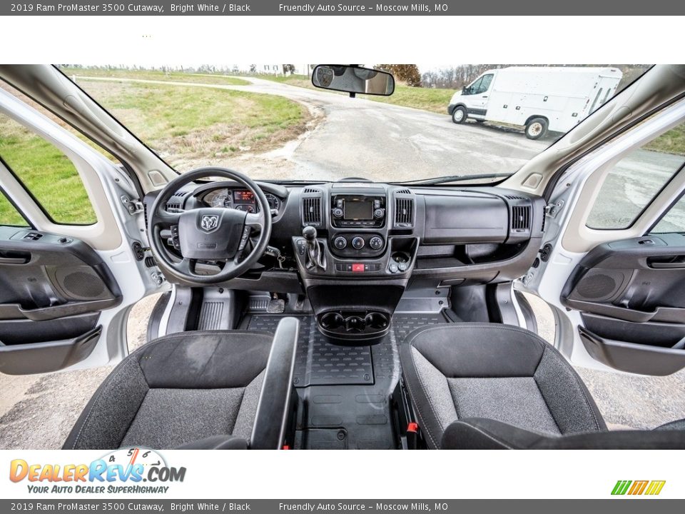 2019 Ram ProMaster 3500 Cutaway Bright White / Black Photo #11