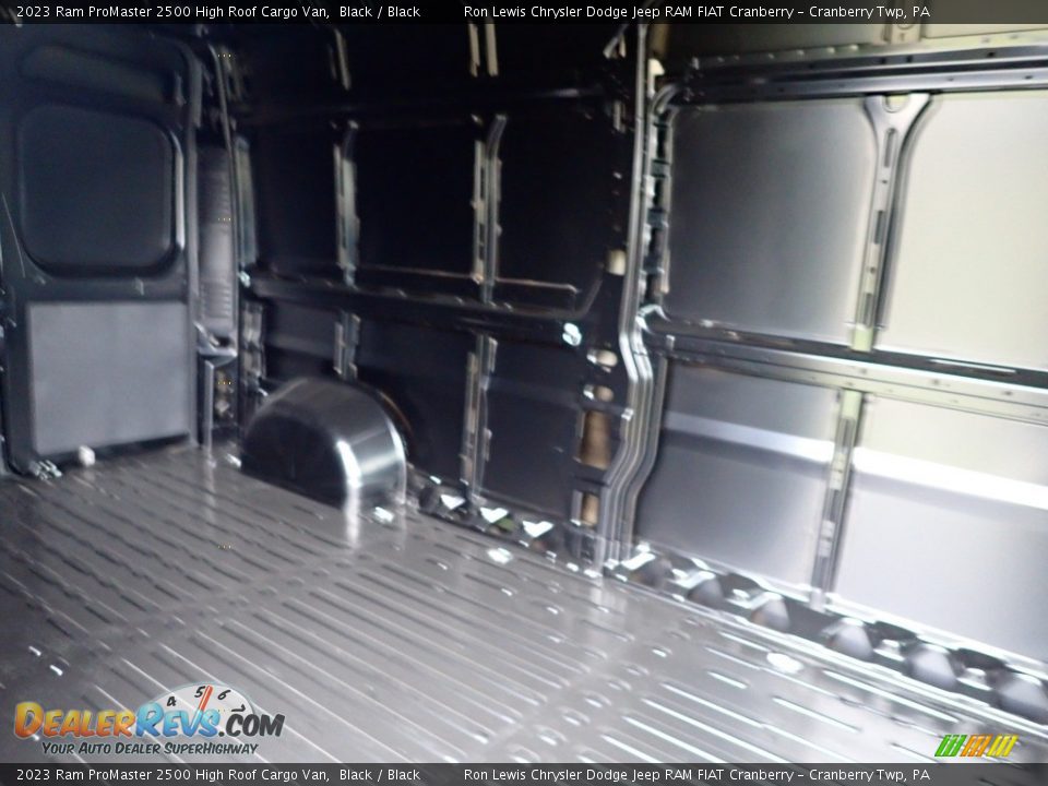 2023 Ram ProMaster 2500 High Roof Cargo Van Black / Black Photo #11