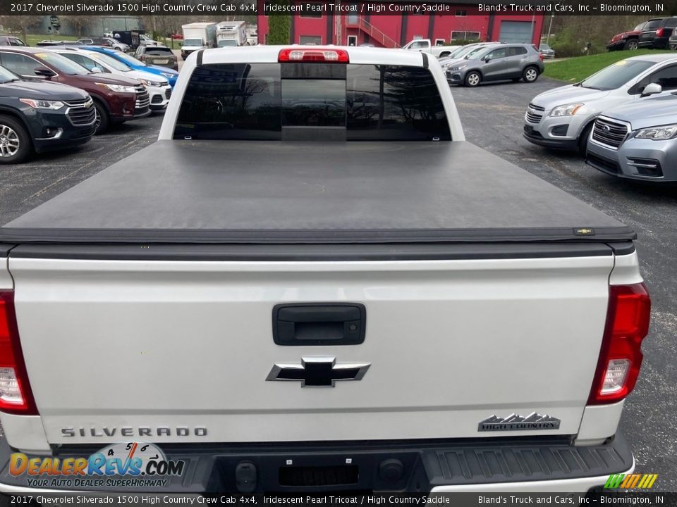 2017 Chevrolet Silverado 1500 High Country Crew Cab 4x4 Iridescent Pearl Tricoat / High Country Saddle Photo #5