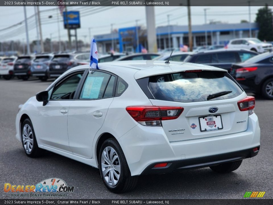 2023 Subaru Impreza 5-Door Crystal White Pearl / Black Photo #15