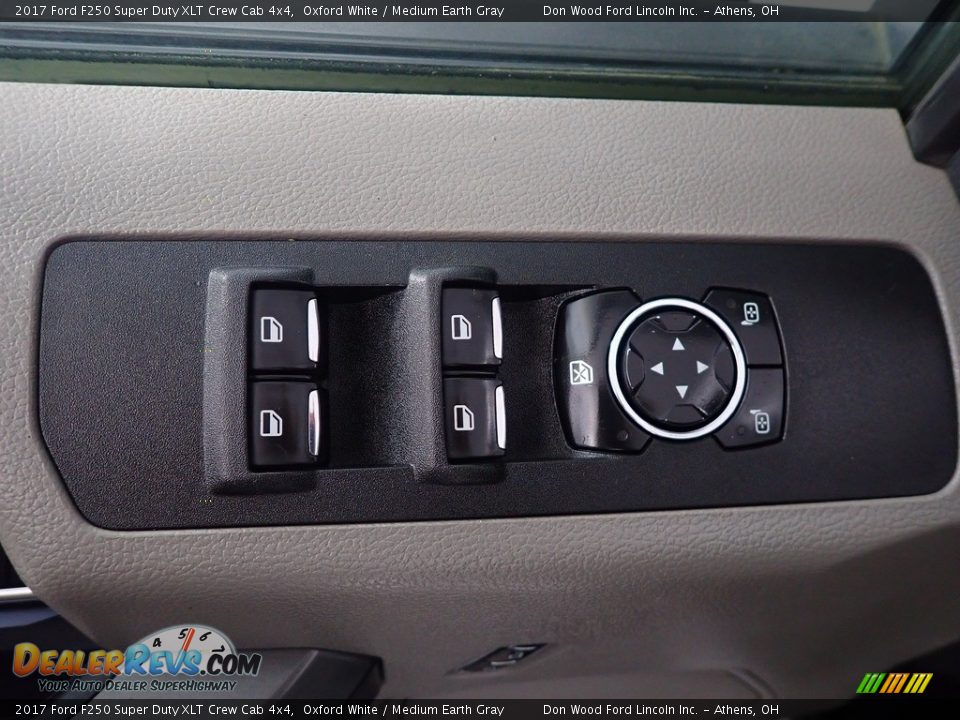 2017 Ford F250 Super Duty XLT Crew Cab 4x4 Oxford White / Medium Earth Gray Photo #17