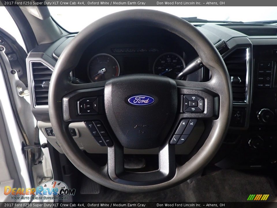 2017 Ford F250 Super Duty XLT Crew Cab 4x4 Oxford White / Medium Earth Gray Photo #23