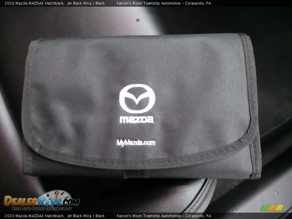2020 Mazda MAZDA3 Hatchback Jet Black Mica / Black Photo #14