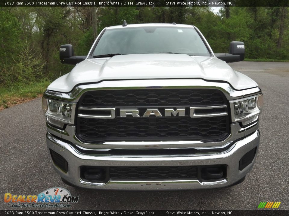 2023 Ram 3500 Tradesman Crew Cab 4x4 Chassis Bright White / Diesel Gray/Black Photo #3