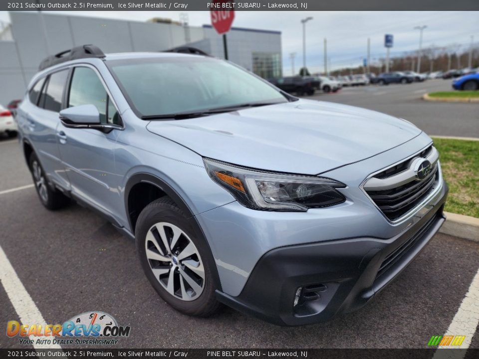 2021 Subaru Outback 2.5i Premium Ice Silver Metallic / Gray Photo #2