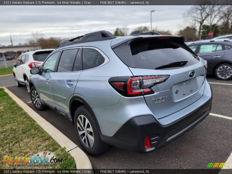 2021 Subaru Outback 2.5i Premium Ice Silver Metallic / Gray Photo #9