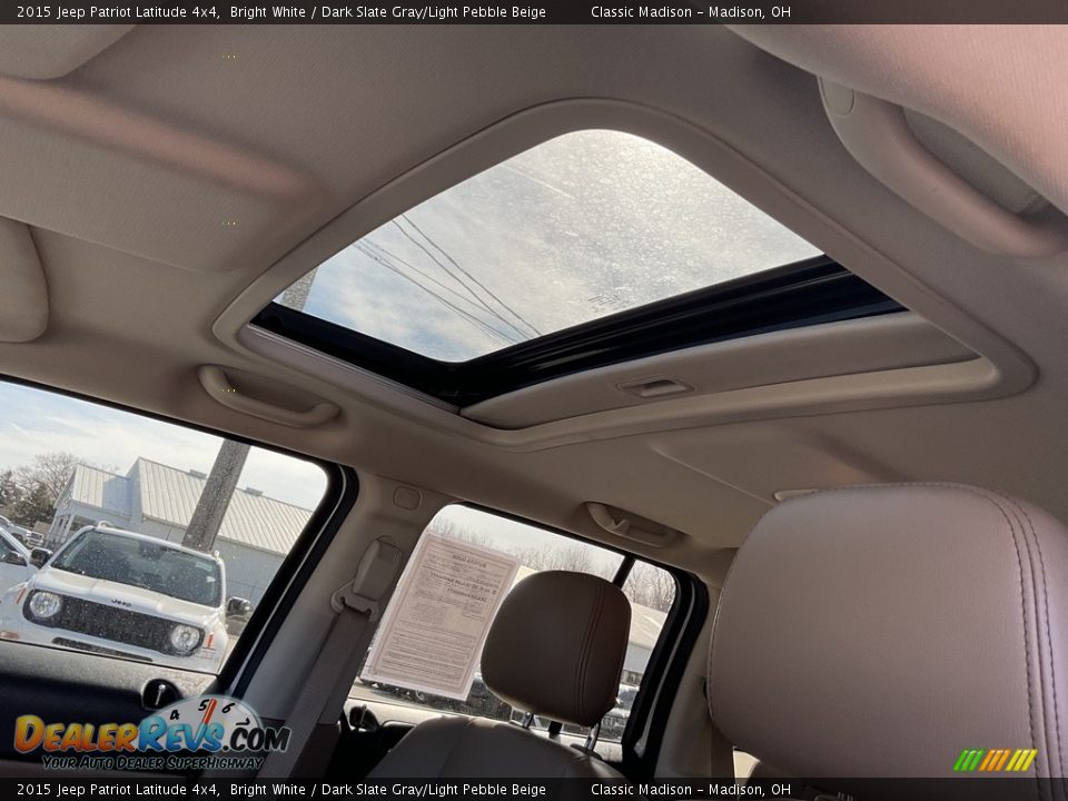 2015 Jeep Patriot Latitude 4x4 Bright White / Dark Slate Gray/Light Pebble Beige Photo #6