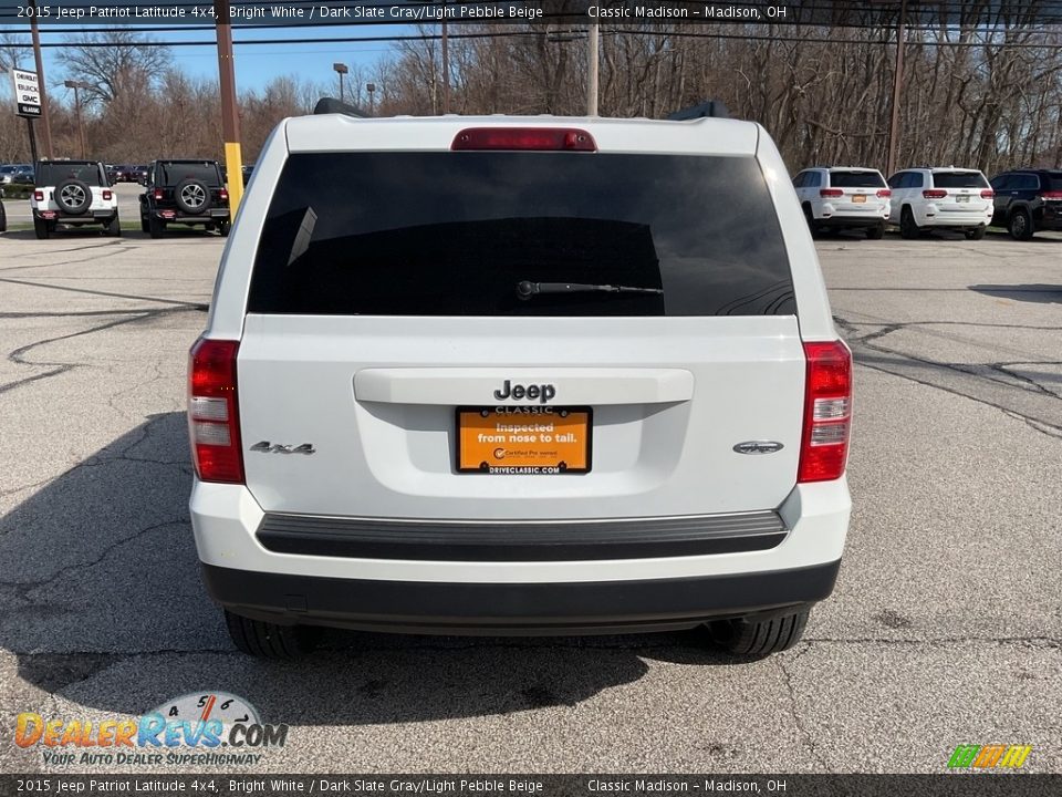 2015 Jeep Patriot Latitude 4x4 Bright White / Dark Slate Gray/Light Pebble Beige Photo #11