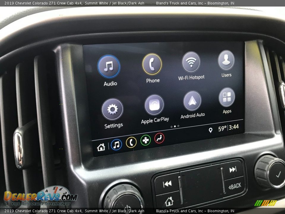 Controls of 2019 Chevrolet Colorado Z71 Crew Cab 4x4 Photo #22