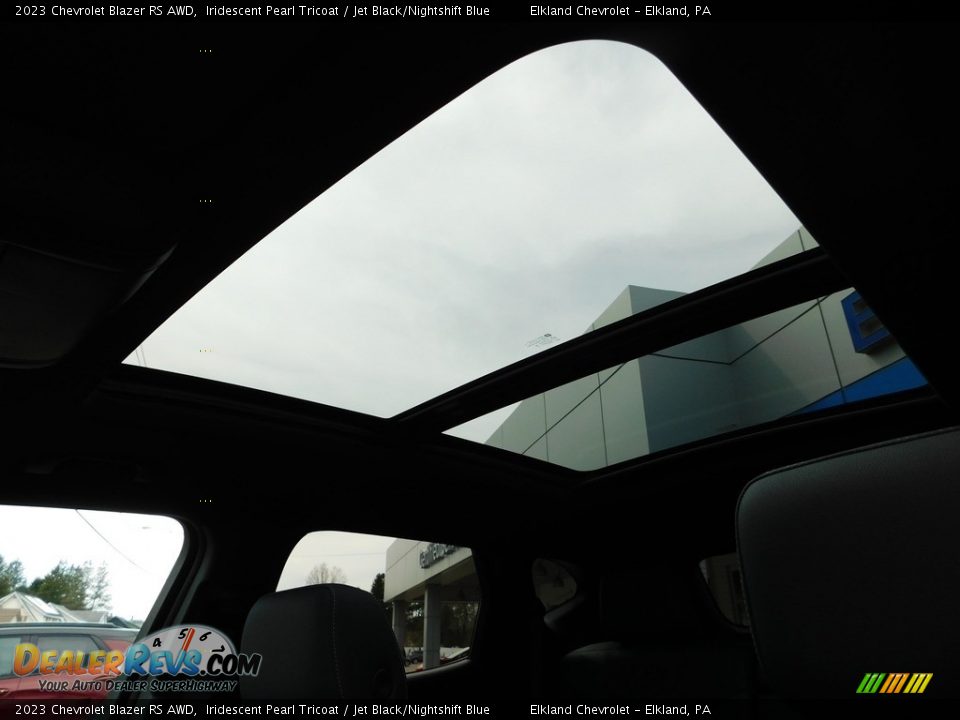 2023 Chevrolet Blazer RS AWD Iridescent Pearl Tricoat / Jet Black/Nightshift Blue Photo #29