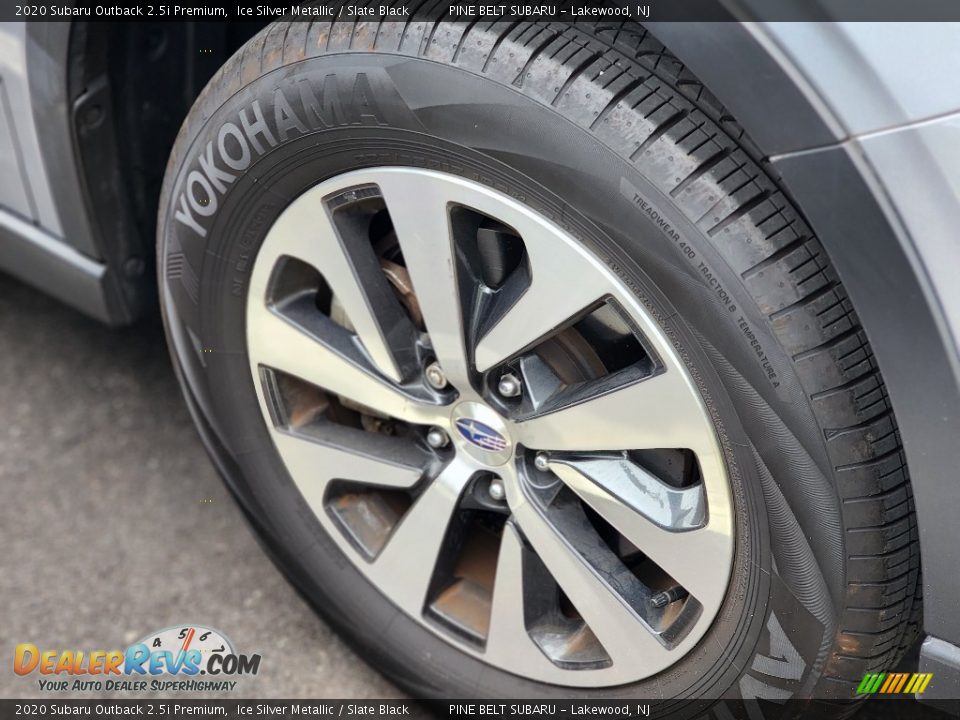 2020 Subaru Outback 2.5i Premium Ice Silver Metallic / Slate Black Photo #11