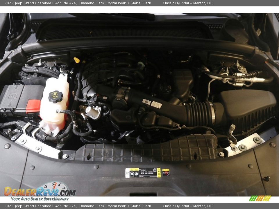 2022 Jeep Grand Cherokee L Altitude 4x4 Diamond Black Crystal Pearl / Global Black Photo #22
