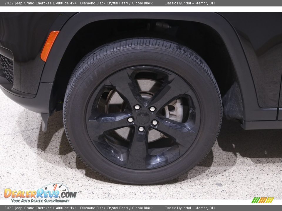 2022 Jeep Grand Cherokee L Altitude 4x4 Diamond Black Crystal Pearl / Global Black Photo #23